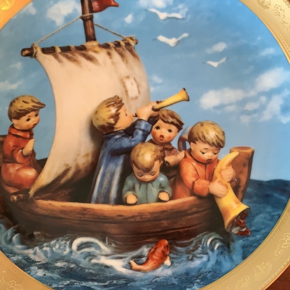 M. J Hummel Numbered Plate - Picture 3 of 8